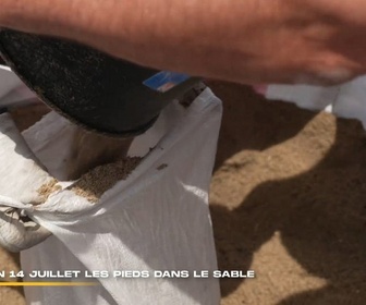 Replay 66 minutes - Un 14 juillet les pieds dans le sable