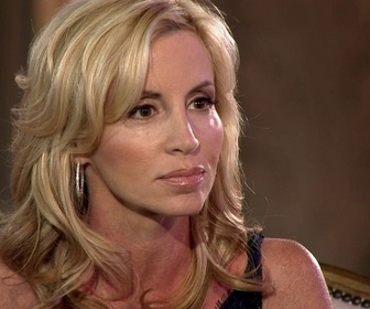 Replay Les real housewives de Beverly Hills - S1 E14 - Réunion 1/2