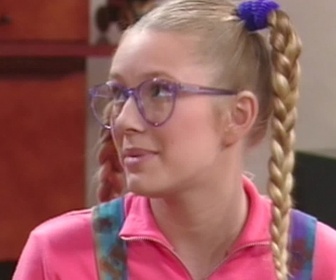 Replay Premiers baisers - S02 E17 - L'accident