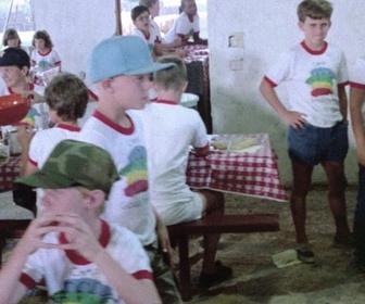 Replay Les Routes du paradis - S02 E02