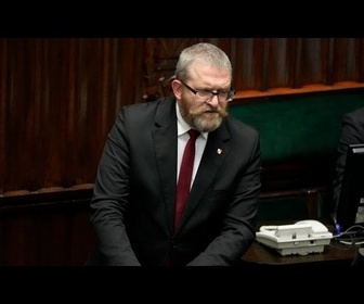 Replay Fact-checking : le Parlement européen a-t-il fait taire un eurodéputé polonais pour ses opinions ?