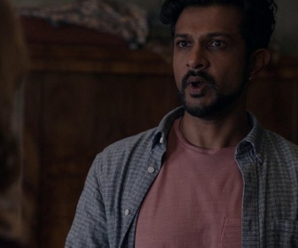 Replay Ghosts : Fantômes à la maison - S01 E11 - Hetty, sors de ce corps !