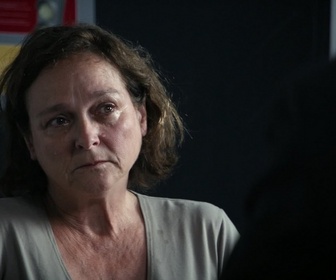 Replay Indéfendable - S01 E39 - Tante italienne et roman suédois