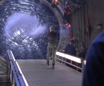 Replay Stargate SG-1 - S2 E15 - Une question de temps