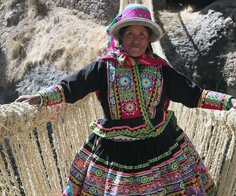 Replay Un ouvrage éphémère et éternel - Le pont d'herbes tressées de Q'eswachaka