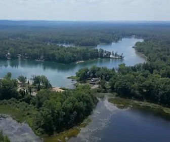 Replay Invitation au voyage - 24/10/2024 - Un petit coin de paradis noir dans le Michigan