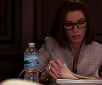 Replay The good wife - S7 E15 - Dans la ligne de mire