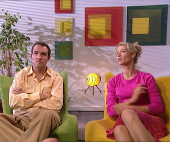 Replay Un gars, une fille - S3E24 - Cherchent un nouveau psy (2)