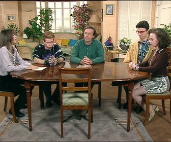 Replay Le miel et les abeilles - S05 E19 - Le régime d'Eugène