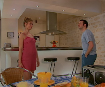 Replay Un gars, une fille - S2E3 - Au petit déjeuner (1)