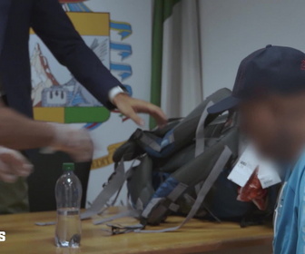 Replay Au cœur des douanes - S1E4 - Episode 4