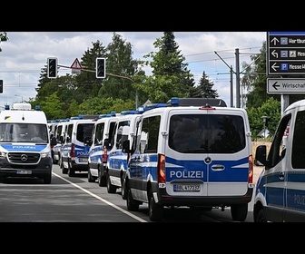 Replay 20 000 personnes manifestent contre le congrès de l'AfD en Allemagne