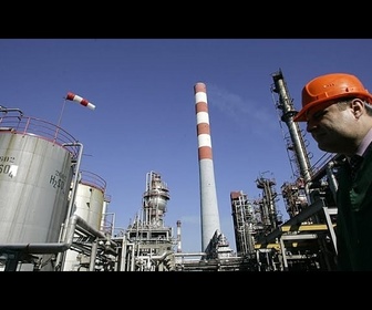 Replay La Serbie contrainte de fermer sa raffinerie avant l'entrée en vigueur des sanctions américaines