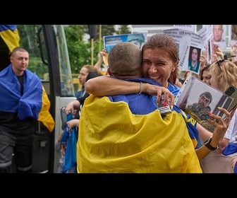 Replay La Russie et l'Ukraine achèvent la phase finale d'un important échange de prisonniers