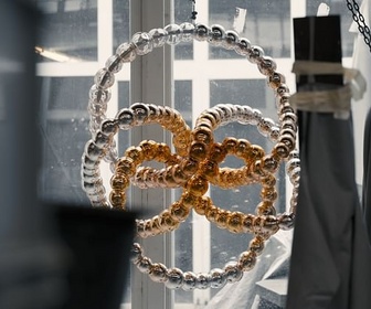 Replay L'artisan qui souffle le verre et le monde de l'art - Gymnastique