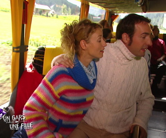 Replay Un gars, une fille - S5E36 - Dans la Drôme (1)