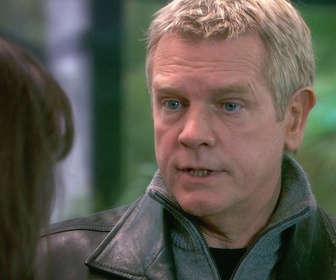 Replay Section de recherches - S04 E13 - Le substitut