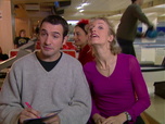 Replay Un gars, une fille - S1E40 - Jouent aux bowling