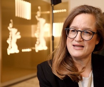 Replay The Education of Jane Cumming - Rencontre avec la réalisatrice Sophie Heldman