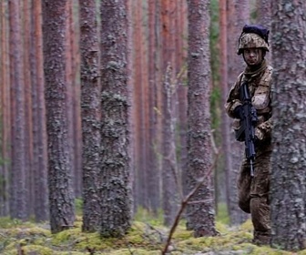 Replay Le service militaire : obligatoire ou volontaire ? - Les questions qui fâchent