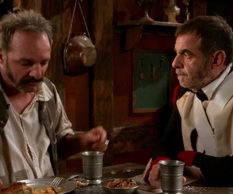 Replay La petite histoire de France - À couteaux tirés / Feu affolé / La corvée