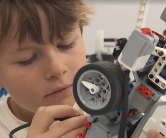 Replay ARTE Journal Junior - Construire des robots, tout un art !