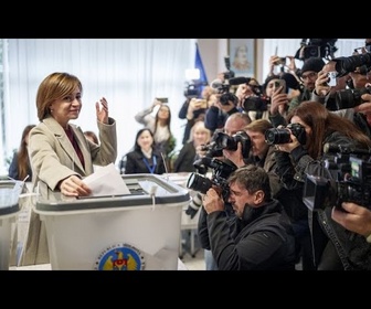 Replay Les Moldaves placent la présidente Maia Sandu en tête du scrutin. Le referendum de l'UE incertain