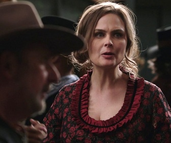Replay Bones - S11 E9 - Chapeau de cow-boy et bottes de cuir