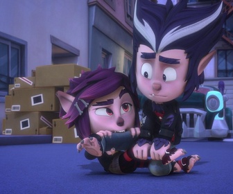 Replay Les Pyjamasques Power Heroes Le cercle des héros - Gluglu et la chasse au trésor des Farfeloups