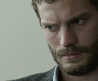 Replay The fall - S1 E5 - Regarde-moi