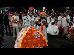 Replay Mexique : les morts prennent vie dans un carnaval de couleurs