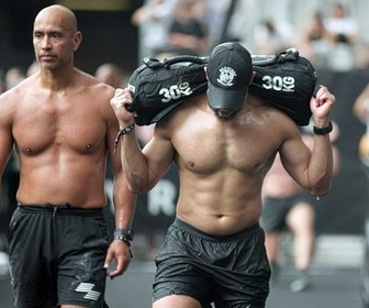 Replay Haltère ego, une histoire de la musculation