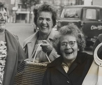 Replay 28 minutes - Les femmes ont-elles le droit de rire ?