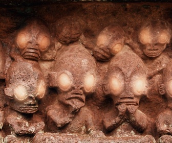 Replay Alien Fiction S14 - S14E19 - Mystérieuses reliques