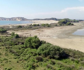 Replay Albanie : zone naturelle ou tourisme de luxe - ARTE Regards
