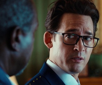 Replay Un Noël presque royal ! - 24/11/2025