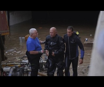 Replay Inondations en Espagne : la difficile recherche des disparus