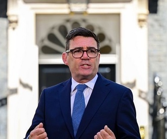 Replay 28 minutes - Andy Burnham à Downing Street : le Royaume-Uni d'abord ?