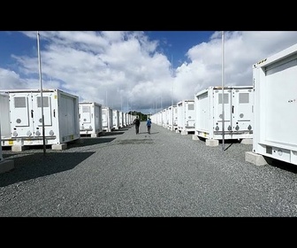 Replay Plus jamais de panne d'électricité : haute tension grâce aux méga-unités de stockage d'énergie