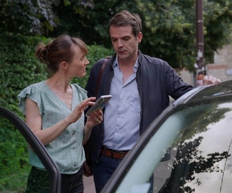 Replay Petits secrets en famille - Une prof face a l'epreuve - famille Ravaux