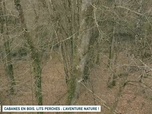 Replay Un jour, un doc - Cabanes en bois, lits perchés : l'aventure nature !