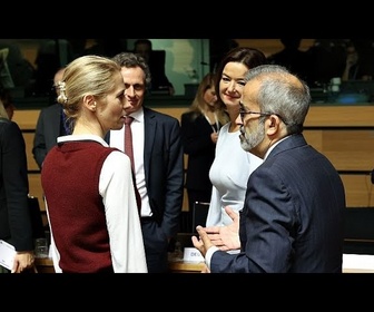 Replay Pas de place pour les criminels de guerre : l'UE accueille avec circonspection la rencontre...