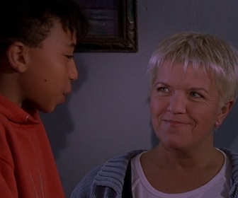 Replay Joséphine, ange gardien - S04 E02 - Des cultures différentes