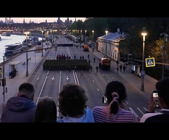 Replay Des soldats russes répètent le défilé du 9-Mai sous la menace d'attaques ukrainiennes