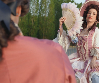 Replay C'est en France - Marie-Antoinette, de reine mal-aimée à première influenceuse de France