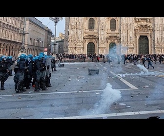 Replay Deuxième jour d'affrontements à Milan : vitrines brisées et magasins pillés