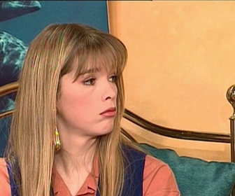 Replay Hélène et les garçons - S02 E30 - La cravate rose