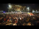 Replay L'opposition géorgienne descend dans la rue contre les élections volées