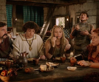 Replay La petite histoire de France - Touche pas coule / Tu aimes les films de gladiateurs ? / Le processus de pet / La famille bélier