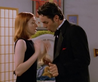 Replay Buffy contre les vampires - S3 E5 - Le bal de fin d'année